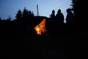 Leiterinnen und Leiter gesucht! <br/>Unser Lager sucht dein Feuer 